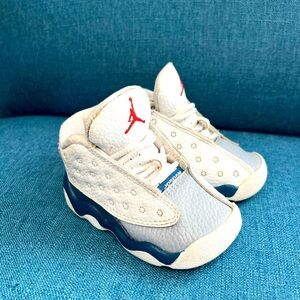 Jordan Infant 13 Retro White and French Blue Sneakers size 4C